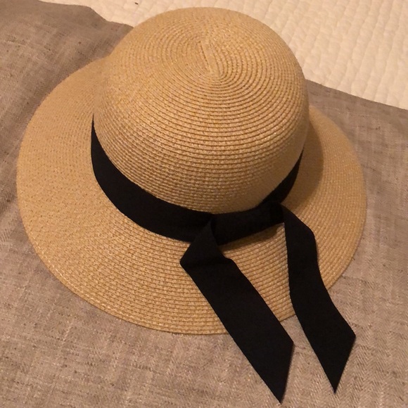 Sun Hat - never worn - Picture 2 of 4